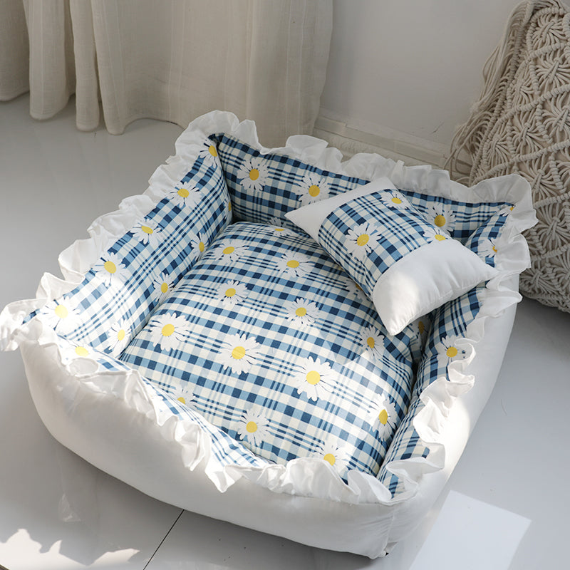 Princess Sofa Bed for Small Dogs and Cats - American Bark Bliss