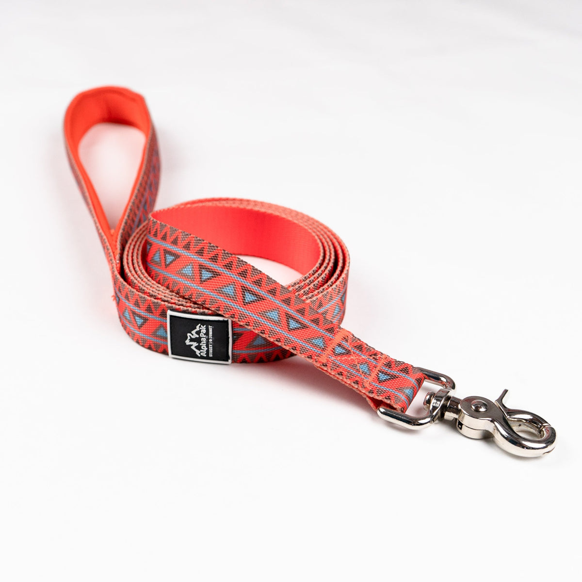 Durable Flat Dog Leash – Classic Adventure Style - American Bark Bliss