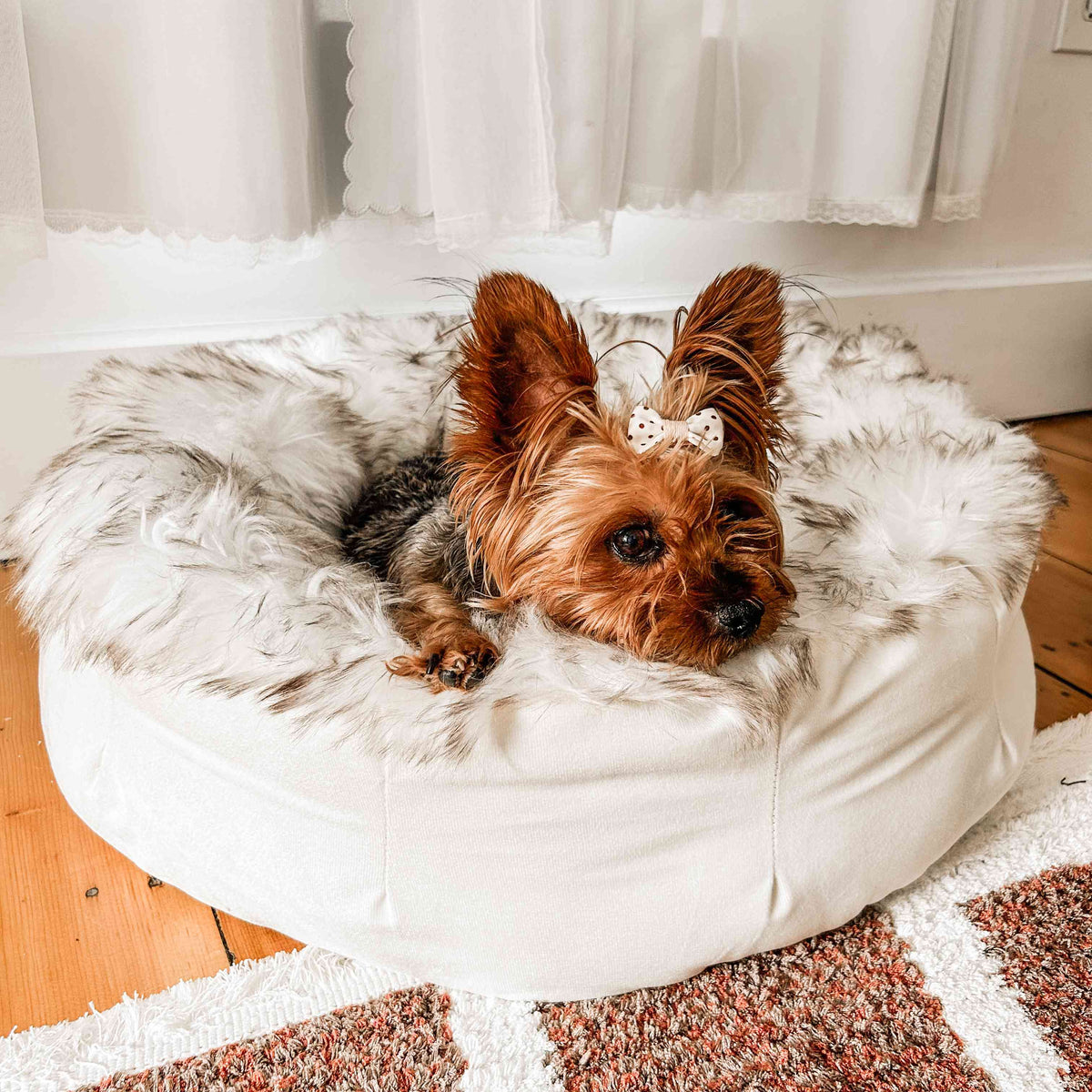 Faux Fur Donut Dog Bed for Cozy Canine Comfort - American Bark Bliss