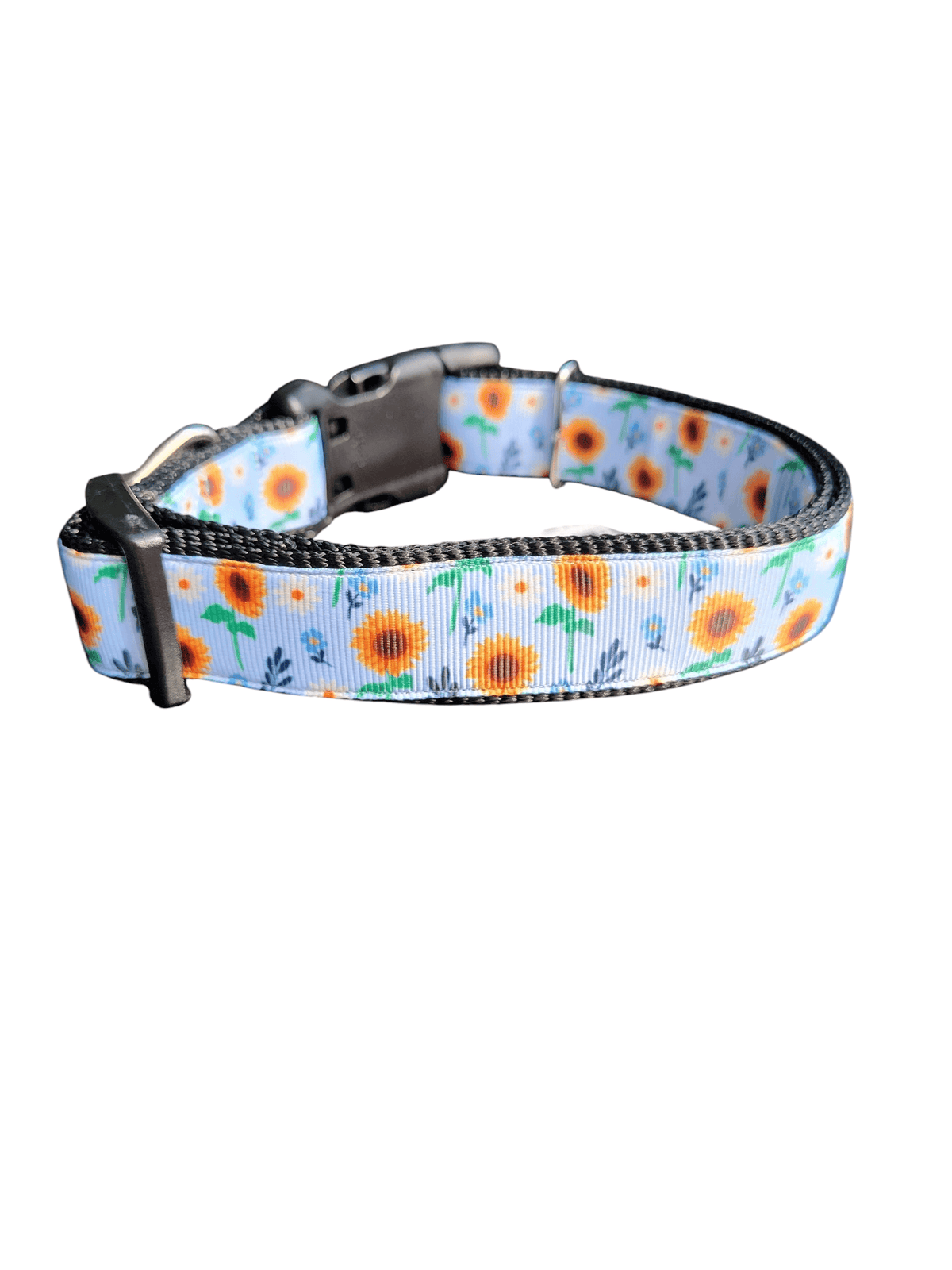 Pretty Flowers Nylon Dog Collar - American Bark Bliss